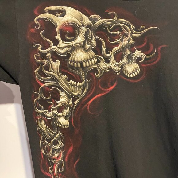 y2k Skulls Graphic Tee TAGGED L - Picture 2 of 4